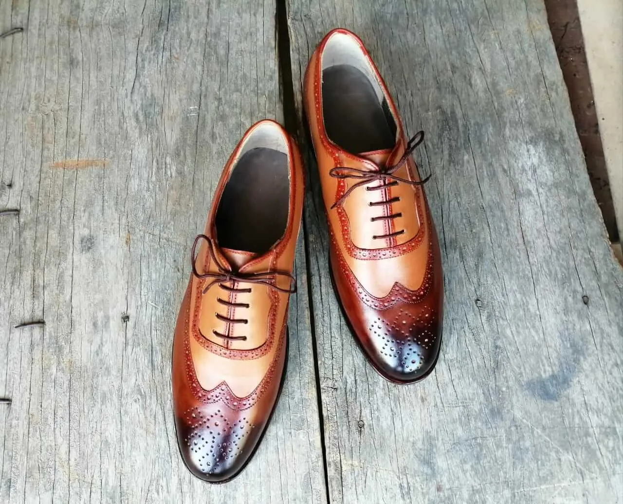 Handmade Men's Two Tone Brown Wing Tip Brogue Leather Lace Up Shoes, Men Designer Dress Formal Luxury Shoes