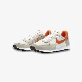 Nike Challenger OG Light Bone Starfish Stone CW7645-004