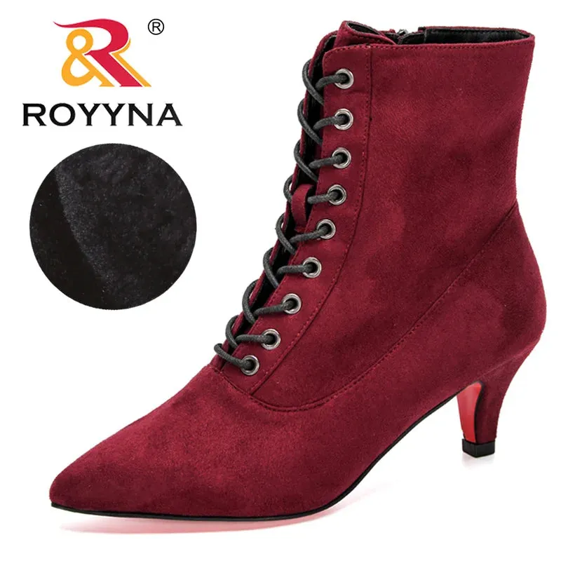 ROYYNA Retro Lace-Up Ankle Boots