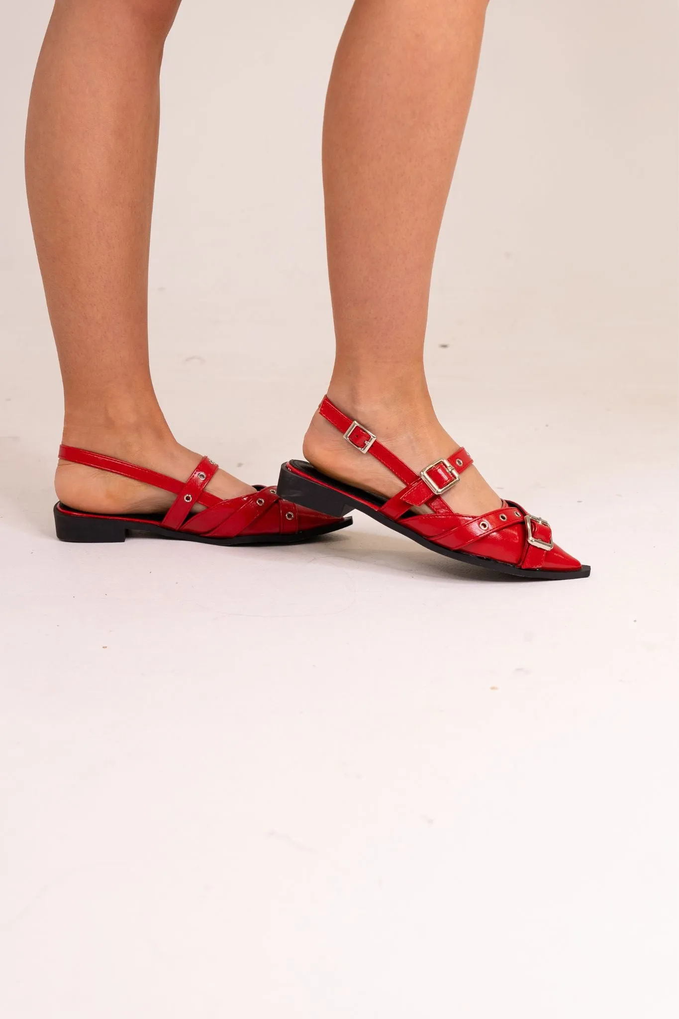 Sadie Pointed Buckle Flats In Red